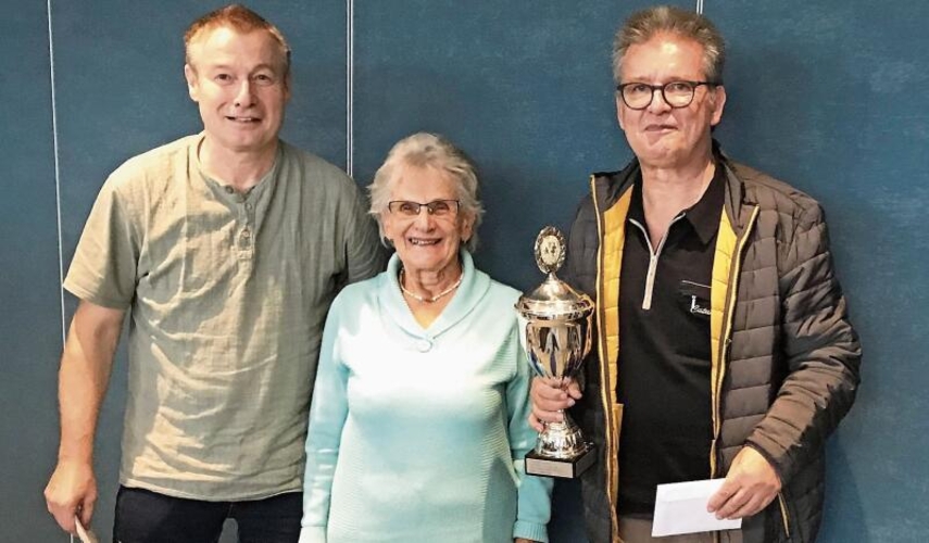 Das Siegertrio: Markus Siegrist, Ruth Probst und Franz Milchberger.Foto: zvg