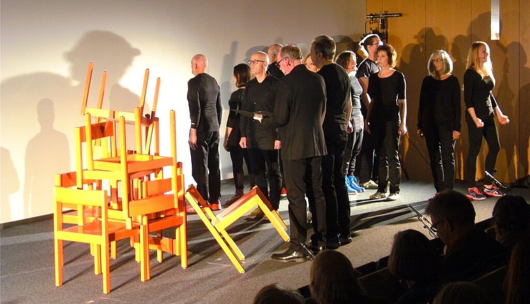 <em>Szenische Interpretation:</em> Mitglieder des Landschaftstheaters Lenzburg.