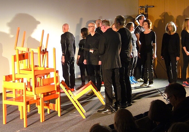 <em>Szenische Interpretation:</em> Mitglieder des Landschaftstheaters Lenzburg.