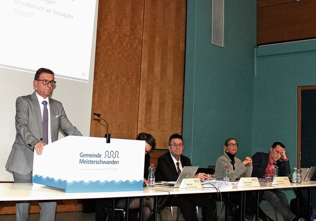 Präsident Haller führte durch die Versammlung.Foto: ASt