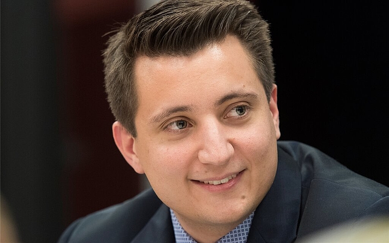 <em>Erntete im Einwohnerrat lobende Worte für sein Vorgehen bei den Sozialen Diensten:</em> FDP-Stadtrat Andreas Schmid. Foto: Alex Spichale