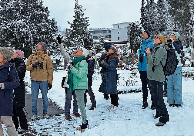 Zahlreiche Freiwillige sind erschienen.Foto: zvg