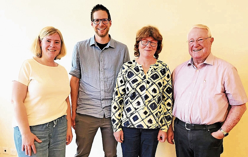 Die neugewählten Vorstandsmitglieder Katja Stark, Ruedi Hauser, Renate Kunz und Jörg Leimgruber, Präsident.Foto: zvg
