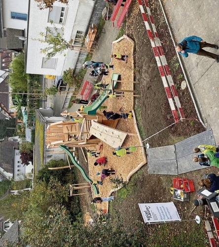 Der neue Spielplatz soll im Mai des nächsten Jahres eingeweiht werden.Foto: zvg