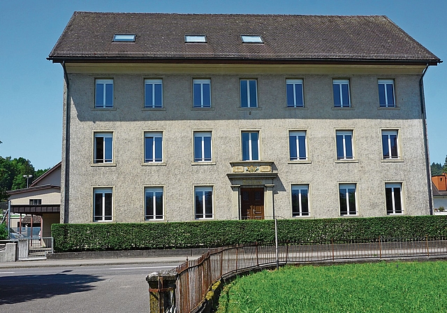 Für eine Gesamtsanierung des Seetalschulhauses wäre eine BNO-Teilrevision nötig.Foto: Rinaldo Feusi