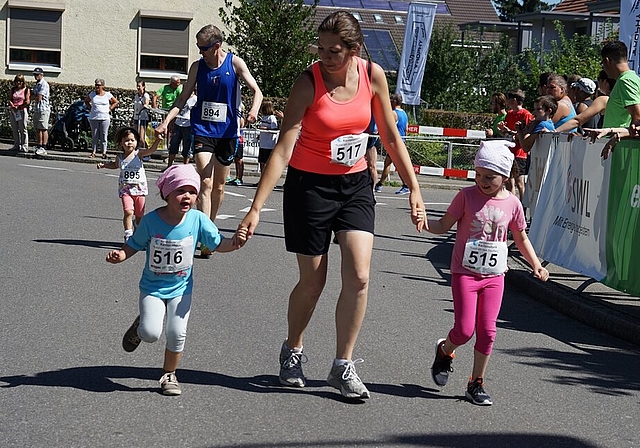 Der Familienlauf: das spezielle Lauferlebnis am Staufberglauf. Foto: zvg