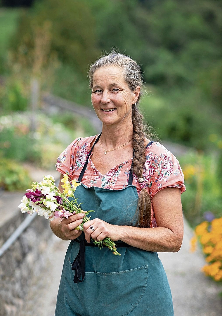 Arbeitet auf Schloss Wildegg: Gärtnerin Tanya van der Laan.Foto: MA/Pascal Meier