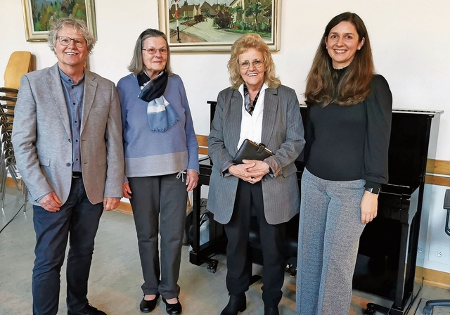 Waren zufrieden mit dem Anlass: Roland Guntern, Margrit Aemissegger, Eva Davanzo und Laura Di Maio.Foto: Verena Schmidtke