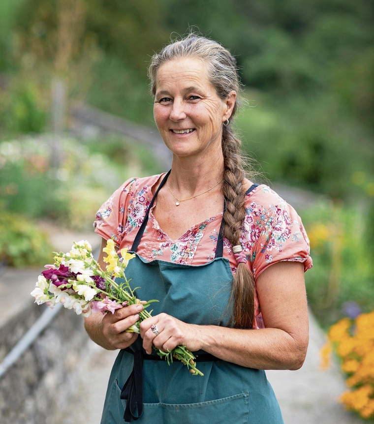 Arbeitet auf Schloss Wildegg: Gärtnerin Tanya van der Laan.Foto: MA/Pascal Meier
