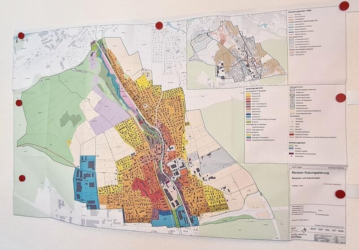 Ortsplan von Niederlenz: Entgegen den kantonalen Prognosen weniger Wachstum.Foto: Carolin Frei