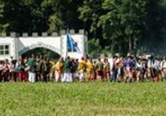 <em>Trotz zahlenmässiger Dominanz eine weitere Niederlage kassiert:</em> Selbst der Rekordaufmarsch von rund 700 Freischaren verhilft den wilden Horden nicht zum Sieg am Lenzburger Jugendfest-Manöver.