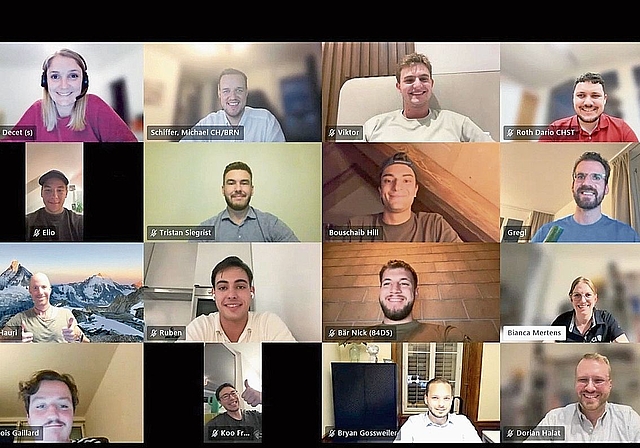 Zufriedene Vereinsgründerinnen und Vereinsgründer beim Onlinemeeting.Screenshot: zvg