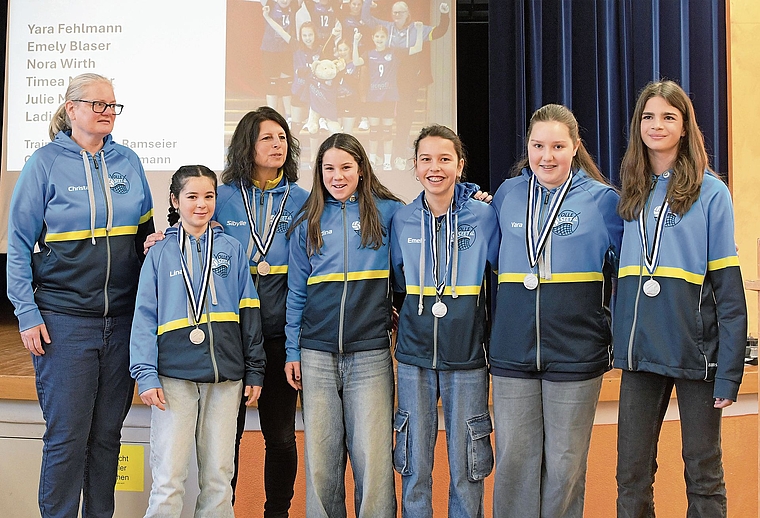 Erfolgreich unterwegs: Das Team Volley Seetal Rookie.Foto: Andreas Walker
