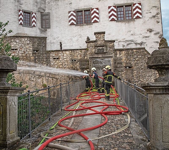 War zur Genüge vorhanden: Schlauchmaterial.Foto: Peter Winkelmann