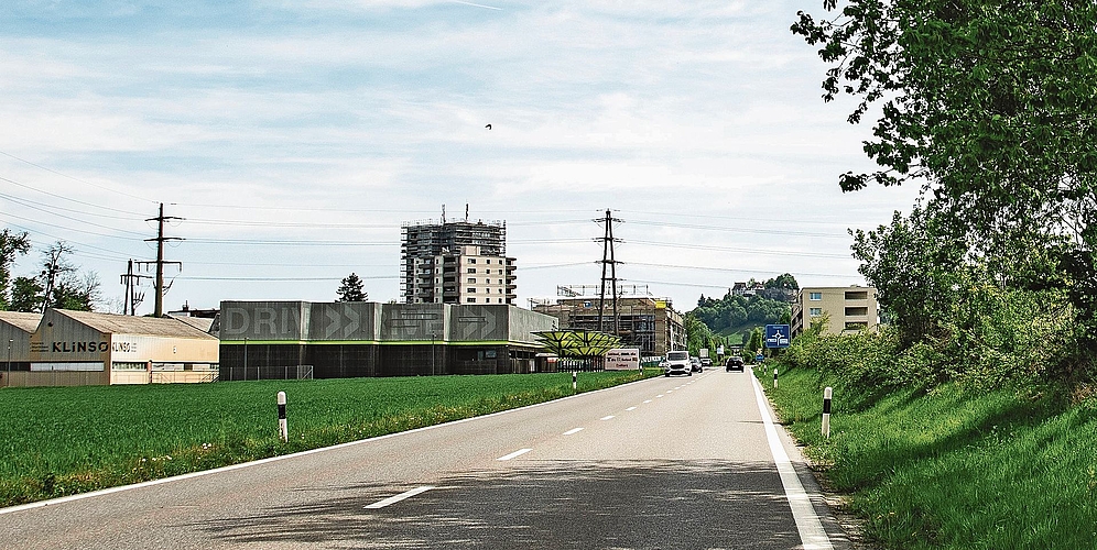 Die geplante Busspur führt vom Gebiet Schoren Richtung Kreisel Zelgli in Staufen.Foto: Peter Winkelmann 