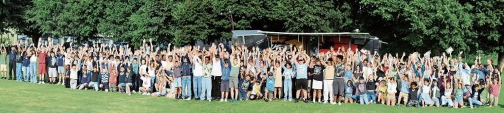 Vergangene Woche machte der «Solar Butterfly» halt in der Regionalschule Lenzburg.Foto: Romi Schmid