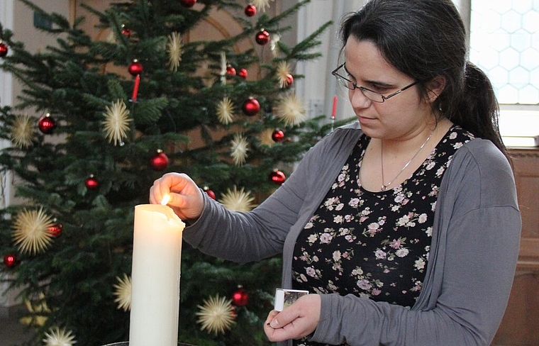 <em>Will Licht sein für die Nächsten:</em> Pfarrerin Elisabeth Weymann, die sich auf die Einsetzung freut. Foto: Alfred Gassmann