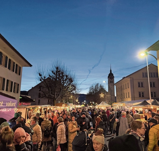 Ein ziemlich gut besuchter Christchindli-märt.Foto: Verena Schmidtke