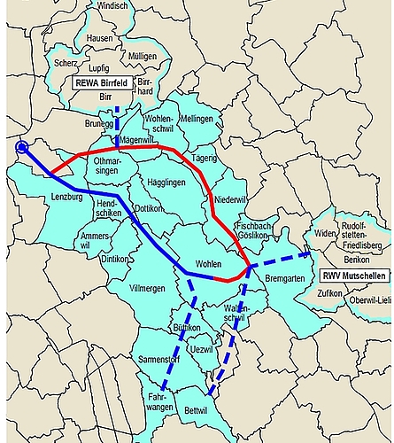 23 Gemeinden involviert: Karte des Projekts «Wasser 2035» mit der geplanten neuen Ringleitung im Reusstal (rot gezeichnet).