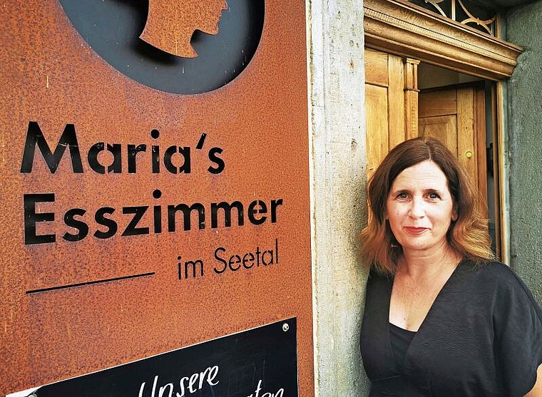 Musste den Schlüssel drehen: Wirtin Mirjam Strub von «Maria’s Esszimmer im Seetal» musste das Lokal schliessen.Foto: Fritz Thut