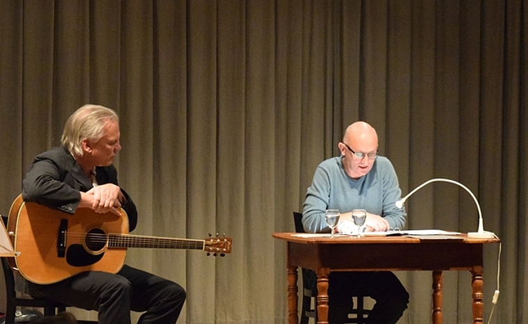 Mit Wort und Klang: Paul Steinmann und Daniel Schneider. Foto: StH
