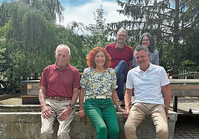 Das Operettenensemble zeigt «Tylla spielt mit der Macht der Musik» in der Wirtschaft Niesenberg mit Ulrich Fischer, Hanna Matti, Sven Bachmann, Jürg Meyer, Sabine Bachmann.Foto: Philipp Fellner