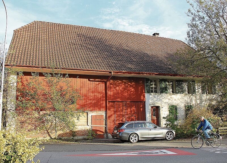 Sechstes Denkmal im Gemeindebann Staufen: Das Hintermann-Haus im Ausserdorf, das saniert wird. Foto: Alfred Gassmann