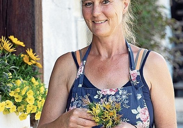 Gärtnerin auf Schloss Wildegg: Tanya van der Laan. Foto: MA/Pascal Meier