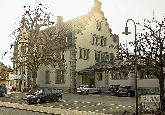 Auf der Kanzlei der Seetaler Zentrumsgemeinde kommt es zu strukturellen Veränderungen.Foto: Chris Iseli