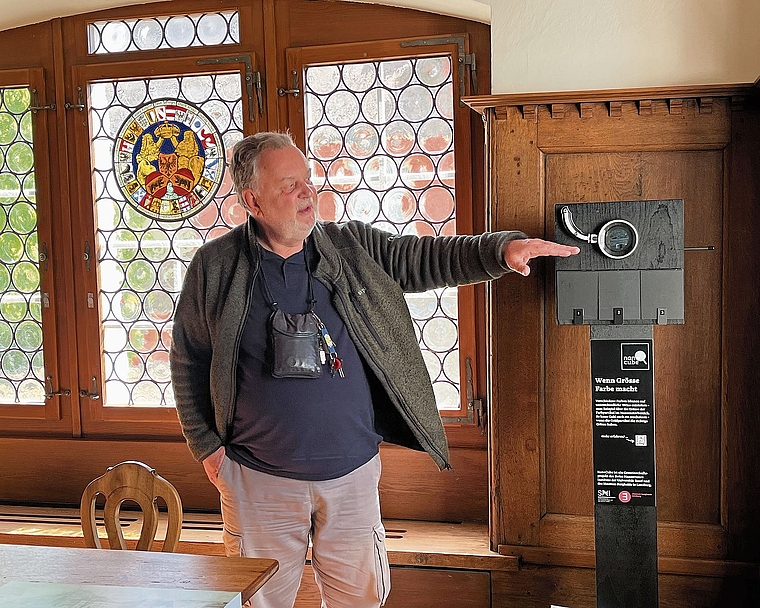 Erbauer der NanoCubes Markus Dürrenberger baute die fünf Säulen in seiner eigenen Werkstatt zuhause.Foto: zvg