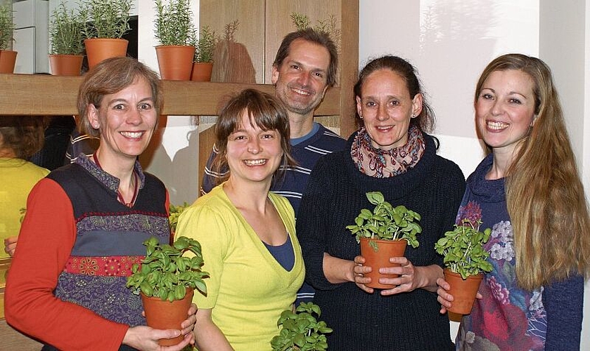 die Verteilung an die Bezüger von Hunzenschwil vor. Foto: Carolin Frei
