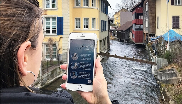 Öffnet neue Welten: Die Smartphone-App «IndustriekulTOUR Aabach» erweckt die Vergangenheit zum Leben.Foto: pd/MA