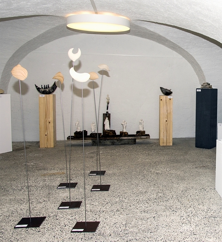 Raum und Kunst: Die gewölbten Keller im Müllerhaus sorgen für einen zusätzlichen Reiz. Foto: PWi