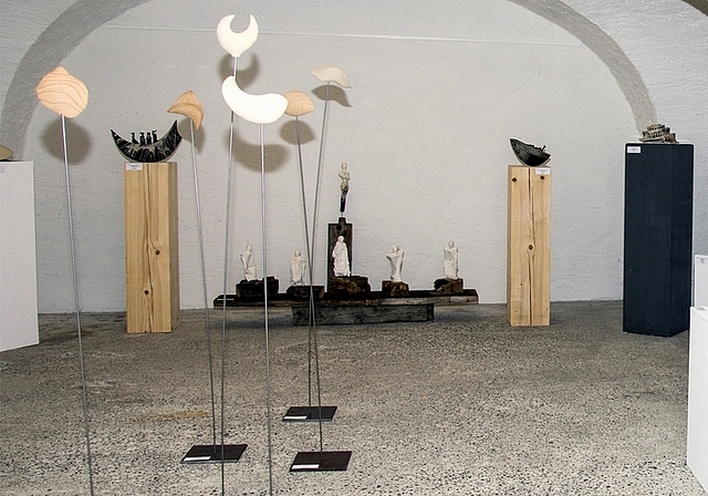 Raum und Kunst: Die gewölbten Keller im Müllerhaus sorgen für einen zusätzlichen Reiz. Foto: PWi