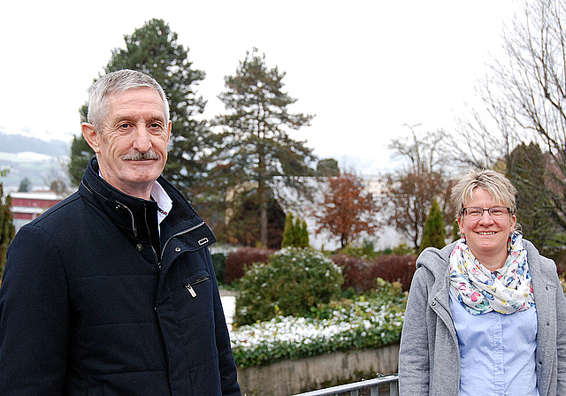 Wurden neu gewählt: Peter Remund (Synode) und Claudia Birrer (Kirchenpflege). Foto: phn