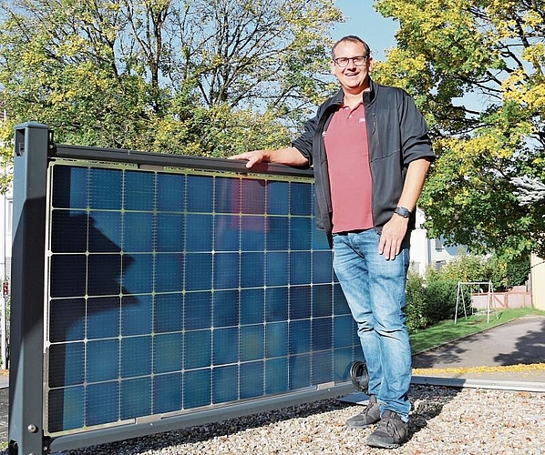 Solarprofi aus Leidenschaft: Thomas Oppliger führt die Firma Oppliger Haustechnik in dritter Generation. Foto: Romi Schmid

