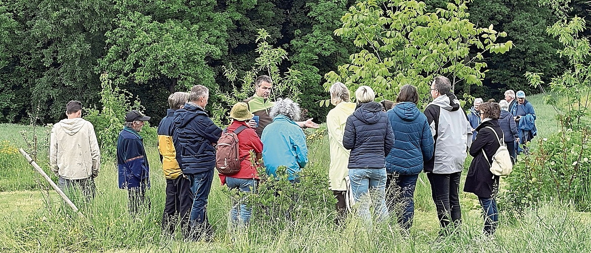 Auch eine Führung  fand an der Jubiläumsfeier statt.Foto: zvg