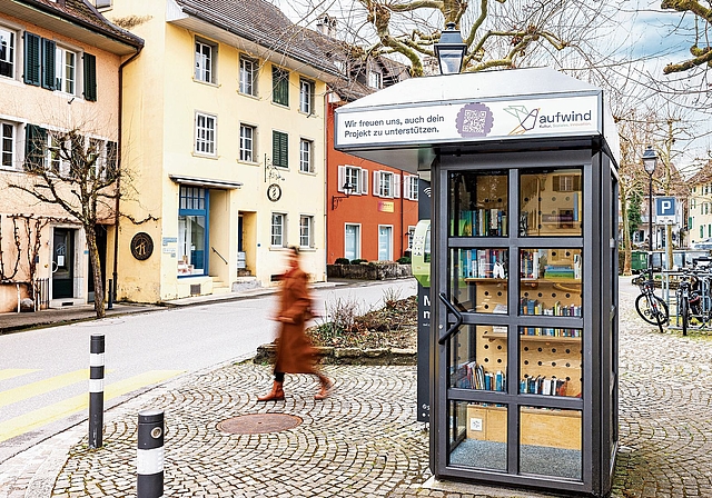Aufwind bei der Kulturgesellschaft Bezirk Lenzburg. Die Bücherbox ist wieder gefüllt.Foto: zvg