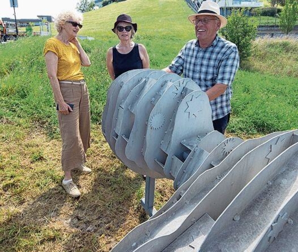 Freuen sich: Sylvia Voegeli, Friederike Schmid und Werner Christen.Foto: Olivier Vermeulen