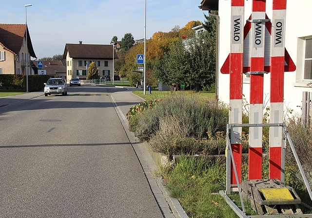 Für die Fussgänger: Der Gehweg vom Eichbergweg bis zum ehemaligen «Bären» fehlt noch.