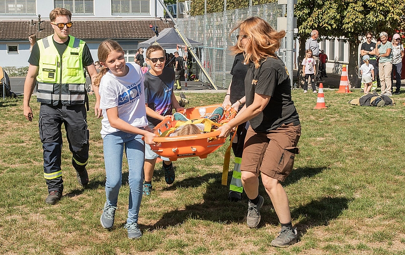 Zum Glück nur eine Übung: Im Ernstfall kommt es auf jede Sekunde an. Zum Glück nur eine Übung: Im Ernstfall kommt es auf jede Sekunde an.