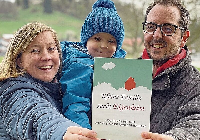 Haussuche per Flyer: Familie Kellerhals aus Lenzburg träumt vom Eigenheim. Foto: zvg