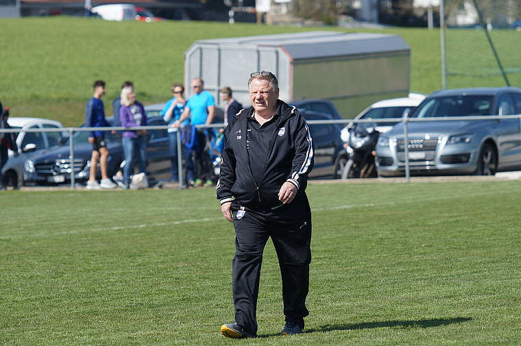 «Es geht allen gleich»: Othmarsingens Trainer Beat Dünki nimmts pragmatisch. Foto: Ruedi Burkart