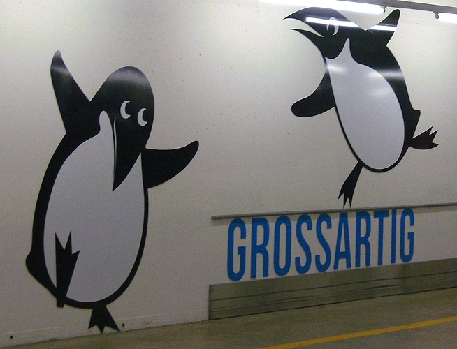 Markenzeichen: Der Pinguin. Markenzeichen: Der Pinguin.