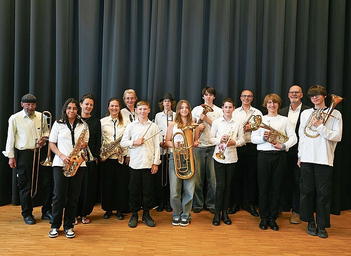 Das Orchester der Rudolf-Steiner-Sonderschule begleitete den Abend.Foto: Florina Erne Das Orchester der Rudolf-Steiner-Sonderschule begleitete den Abend.Foto: Florina Erne
