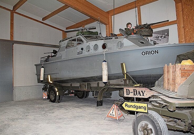 Davon gibt es gerade mal elf Exemplare: Das Patrouillenboot P-80 gehört zu den aktuellen Neuzugängen im Militärmuseum. Foto: Carolin Frei