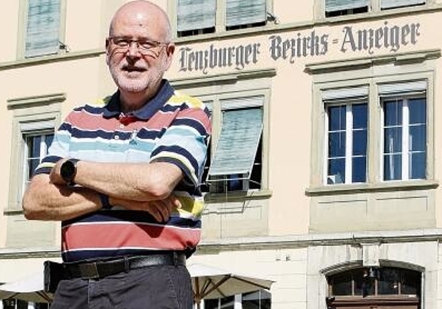 Kehrt dem Journalismus und dem «Lenzburger Bezirks-Anzeiger» den Rücken: Redaktionsleiter Fritz Thut wird Ende Monat pensioniert. Foto: Romi Schmid