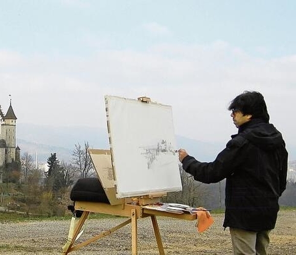 Unter freiem Himmel: Der Künstler beim Malen auf dem Goffersberg.Foto: zvg
