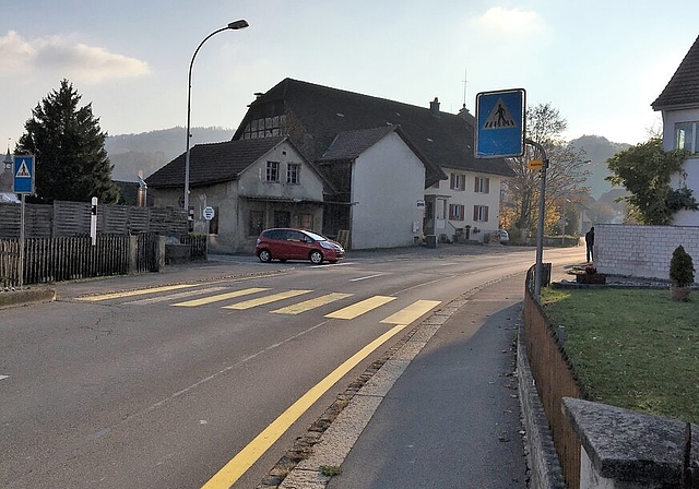 <em>Seengerstrasse in Boniswil:</em> Sanierung ist ab 2021 vorgesehen. Foto: ft