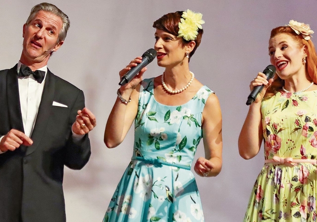 Brachten Nostalgie aufs Schloss: Die Sam Singers.Foto: Romi Schmid 